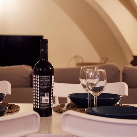 Blu Suites And Apartments Бари Екстериор снимка