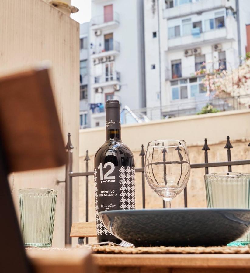 Blu Suites And Apartments Бари Екстериор снимка